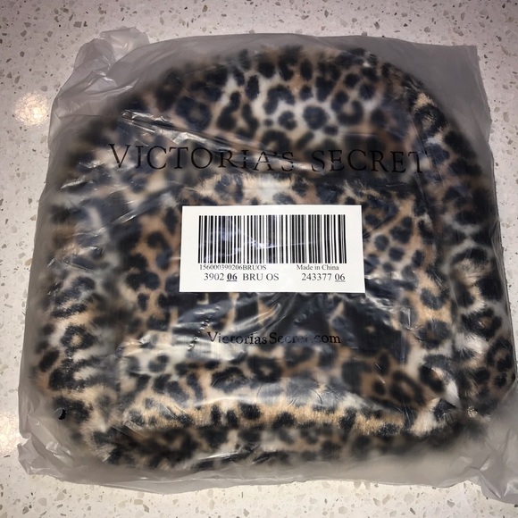 Vs Pink Mini Backpack Bag Black & Leopard - Picture 2 of 3